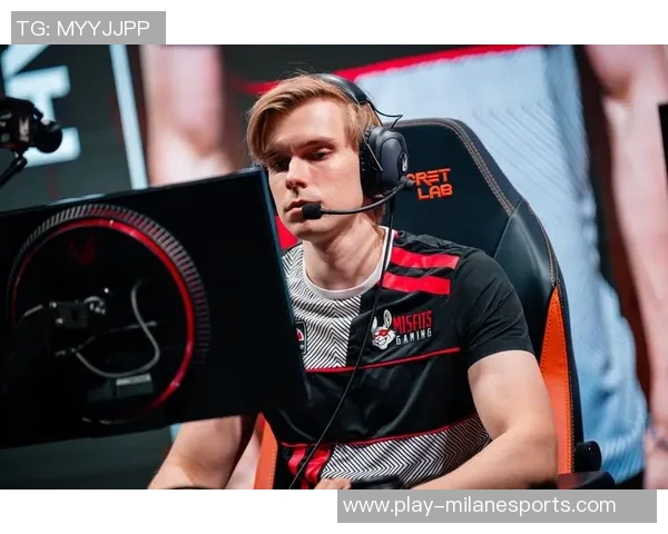 杨强回顾CSGO职业生涯的辉煌与挑战探索电竞世界的心路历程实时数据